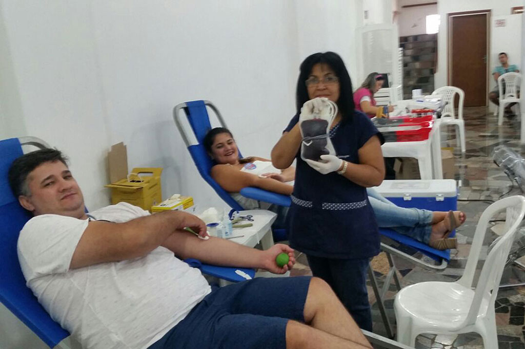 Saúde - Campanha de doação arrecada 46 bolsas de sangue