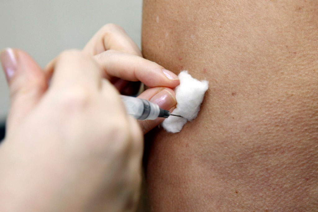 Saúde - Vacina contra o Vírus HPV para meninos já está disponível