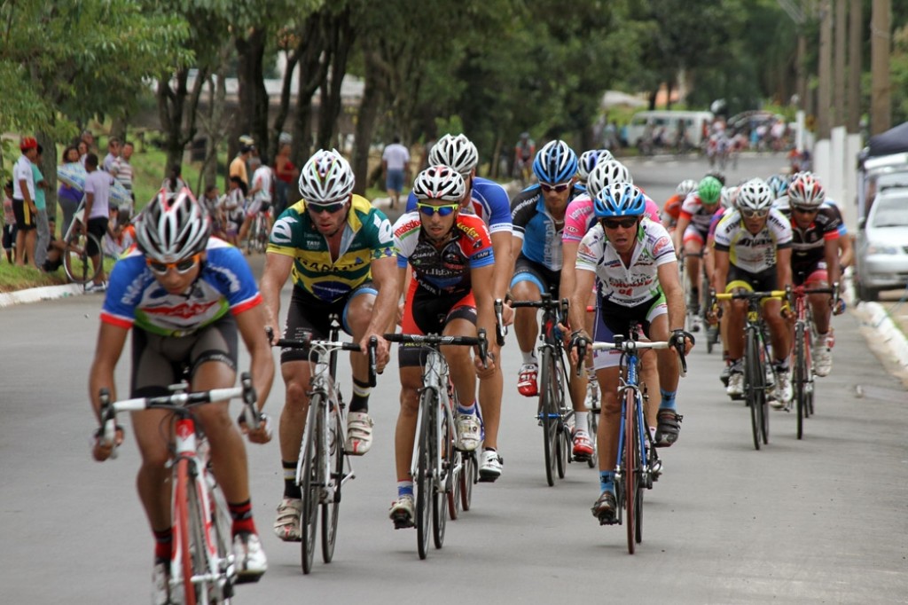 Esporte - Ciclismo: Finais serão domingo em Santa Bárbara