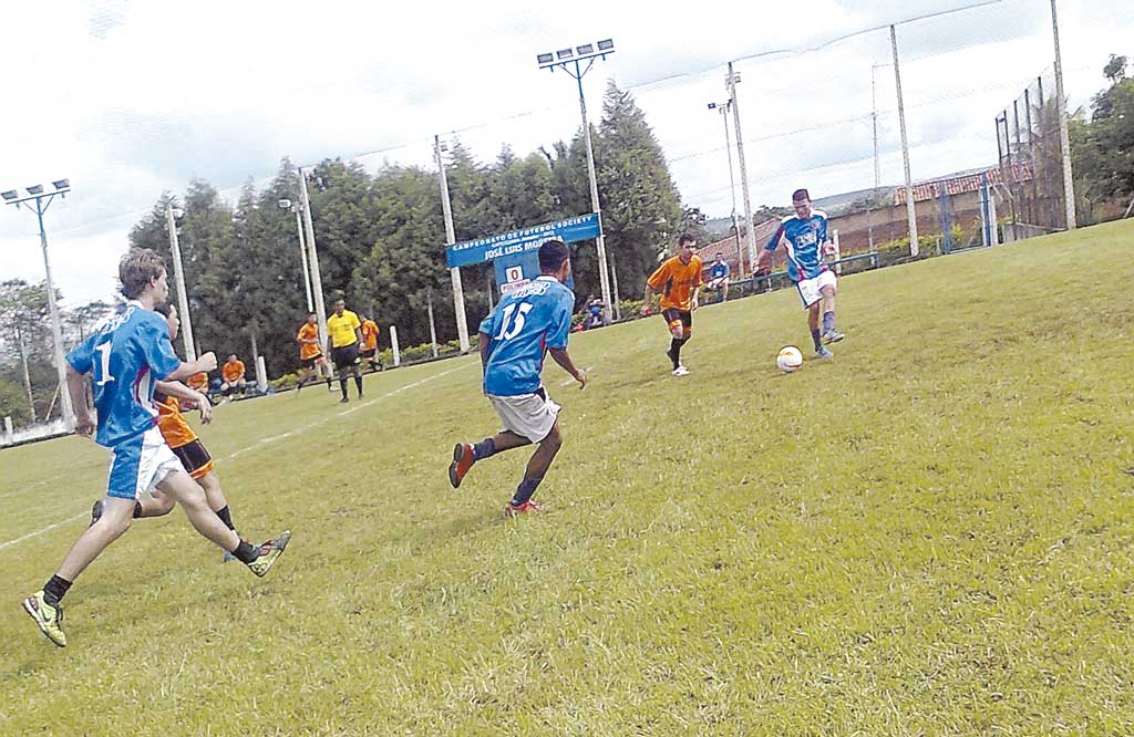 Esporte - Society dos Metalúrgicos começa domingo