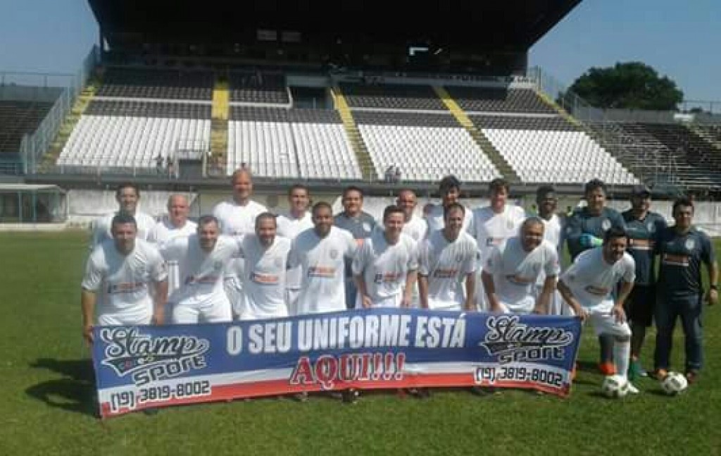 Esporte - Veteranos do União estreiam com vitória na Copa Paulista