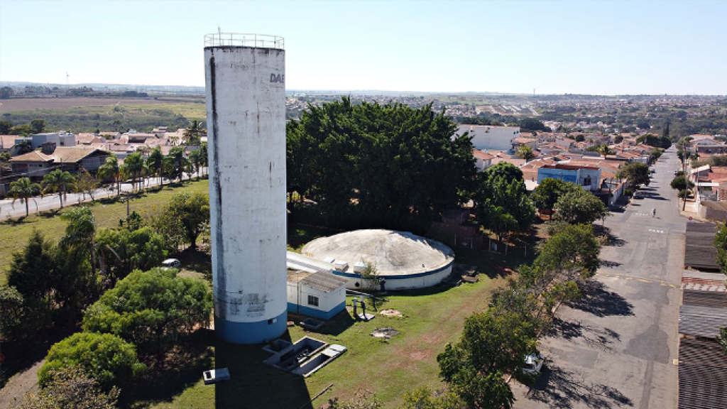 Cidades - DAE realiza hoje limpeza em   reservatório da Vila Brasil