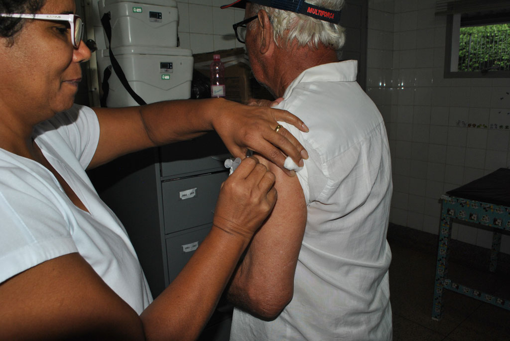 Saúde - Começa a campanha nacional de vacinação contra gripe