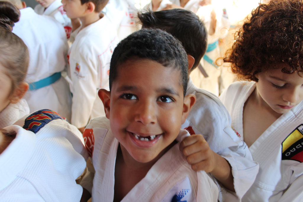 Esporte - Participantes da oficina de judô socioeducativo competem em Atibaia