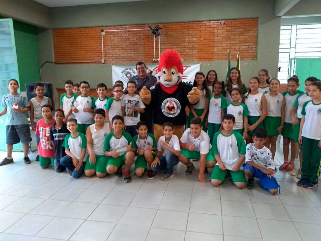 Educação - Alunos de sete unidades se formam no PROERD