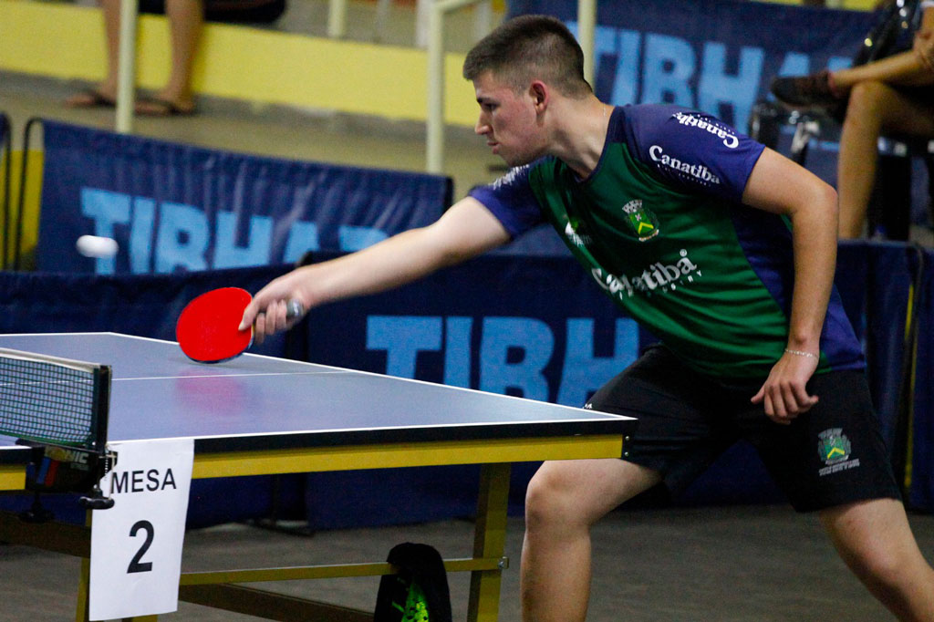 Esporte - Tênis de Mesa: Masculino vence e feminino perde