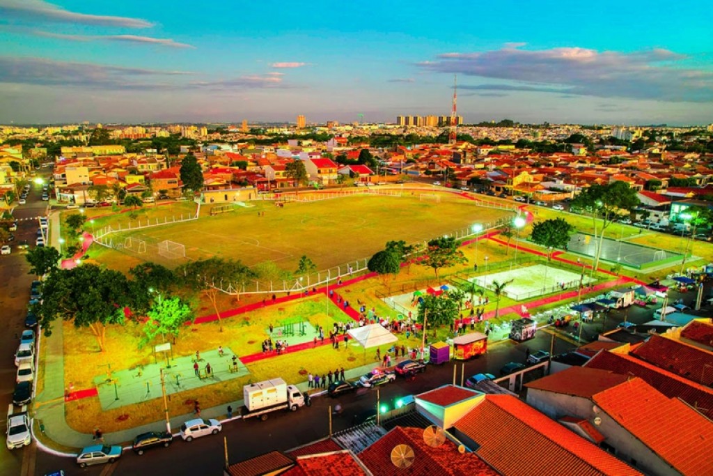  - Prefeito Rafael Piovezan entrega Nova Área de Bem-Estar e Lazer do Mollon