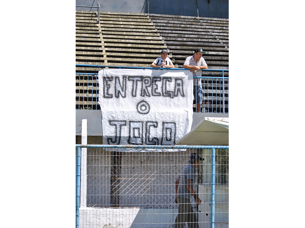 Esporte - Faixa em campo leva União ao TJD