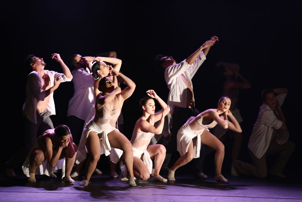 Cultura - Festival Santa Dança reúne mais de 500 bailarinos em Santa Bárbara 