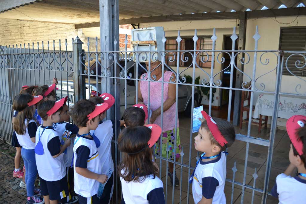  - Alunos do Colégio Objetivo celebram Dia da Água