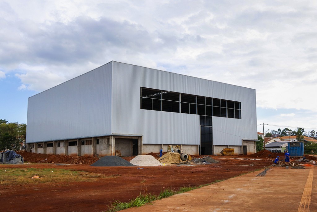 Esporte - Novo Centro de Iniciação do Esporte ganha forma