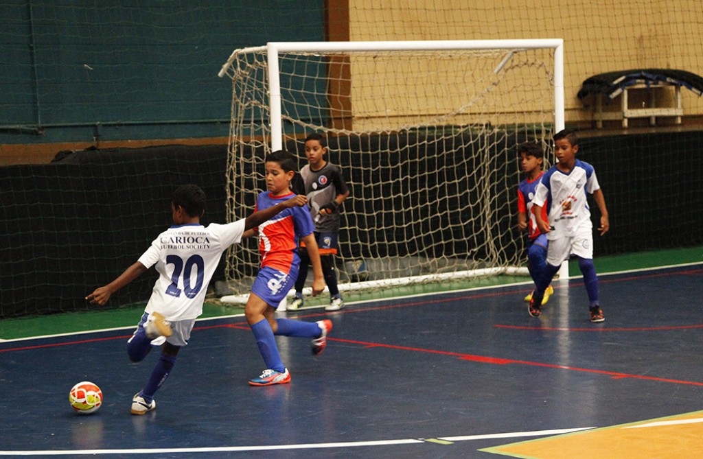 Esporte - Hoje acontecem duas finais do torneio de férias  